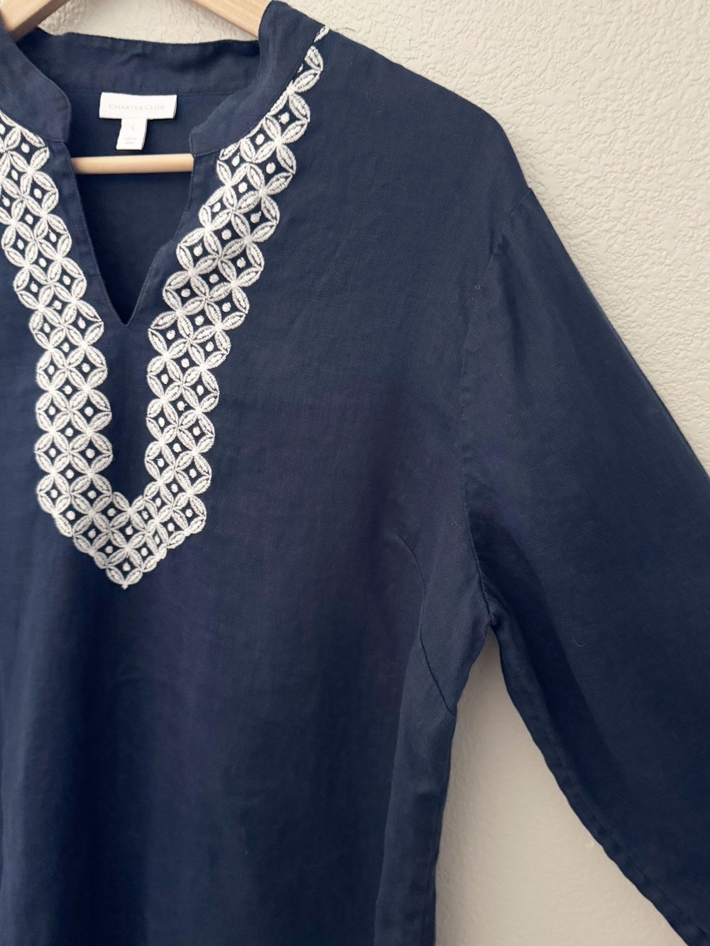 Charter Club 100% Linen Embroidered Tunic Top Large Blue Coastal Vacation Resort - Picture 5 of 10